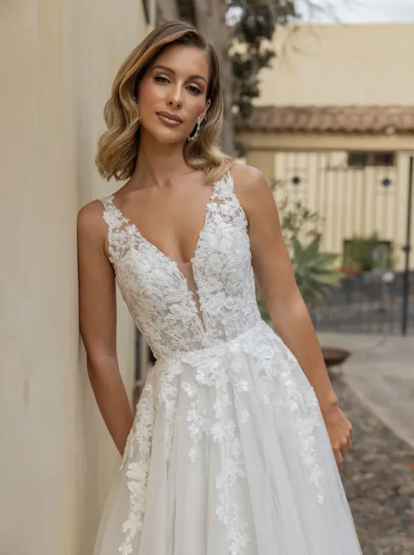 Sarah menyasszonyi ruha