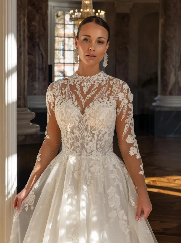 Ella menyasszonyi ruha